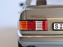 1:18 Norev Mercedes Benz 560 SEL (W126) 1985 Gris. Subida por Ricardo